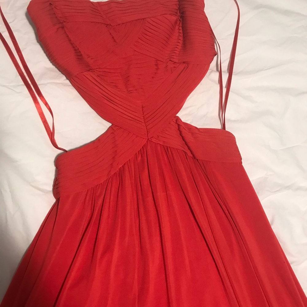 Dress - Picture 4 of 4